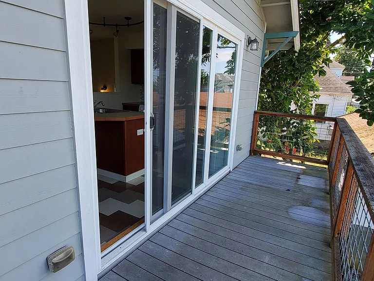 1107 High St — Photo 12