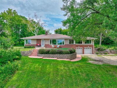 741 Fischer Cir, Stillwater, MN, 55082