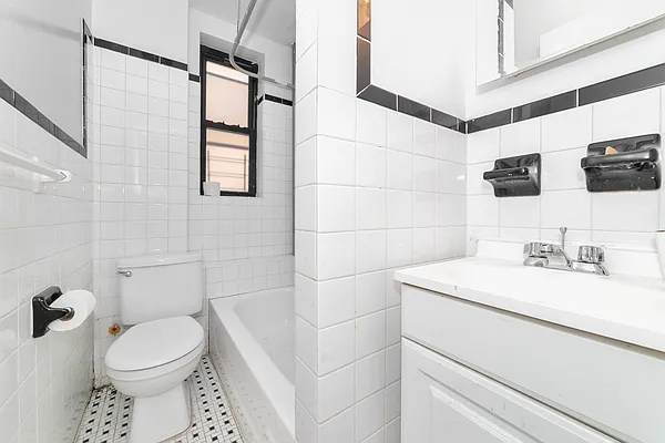 Rented by MNS | media 14