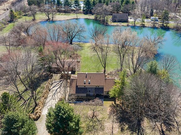 2nd image of 490 Johnson Rd