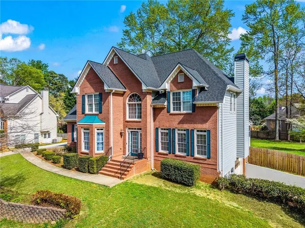 4355 Chatuge Dr, Buford, GA 30519