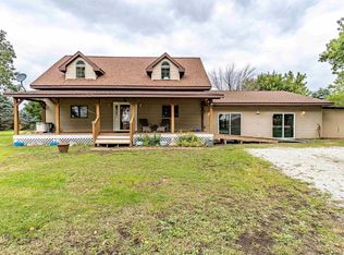 2898 County Road 1400 N, El Paso, IL 61738