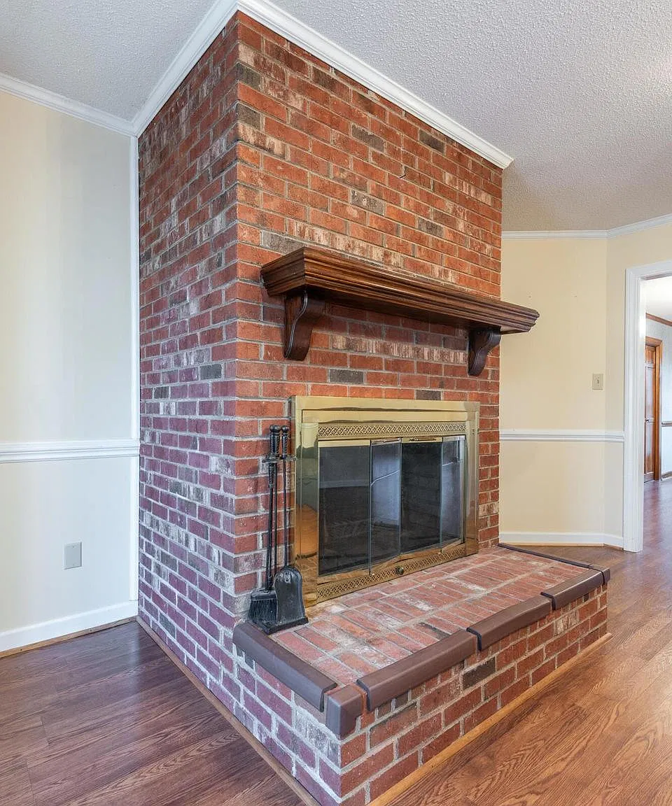 3 bed, 1406 sqft, $1,825 — Photo 4