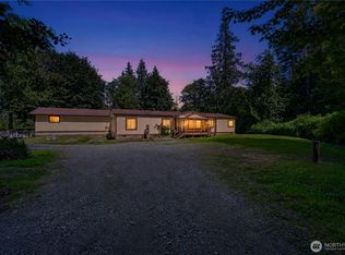 22430 Criddle Ln, Mount Vernon, WA 98274