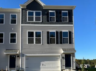 717 Hardman Dr, Morgantown, WV 26501