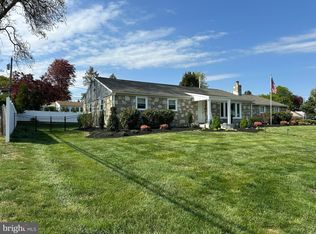 3936 Martin Rd, Huntingdon Valley, PA 19006