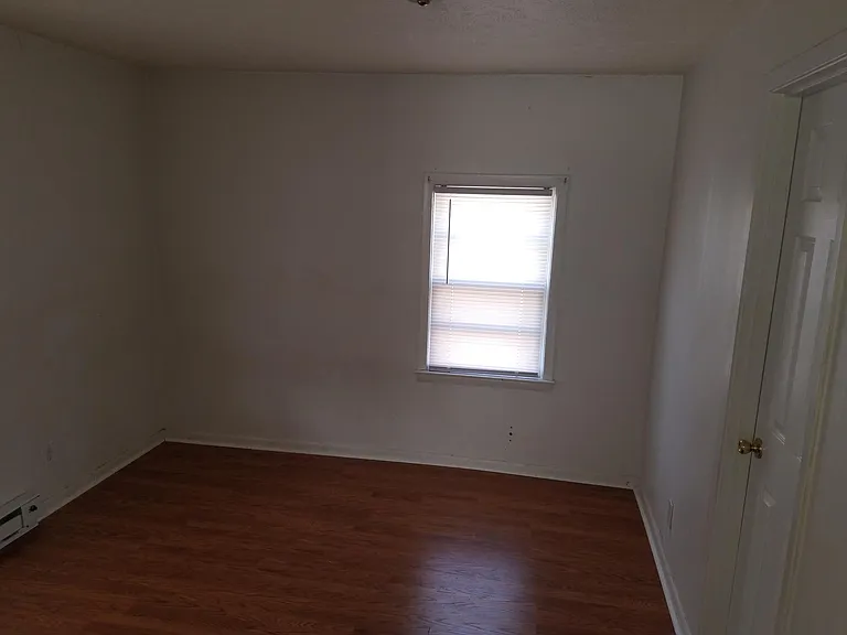 Bedroom #1