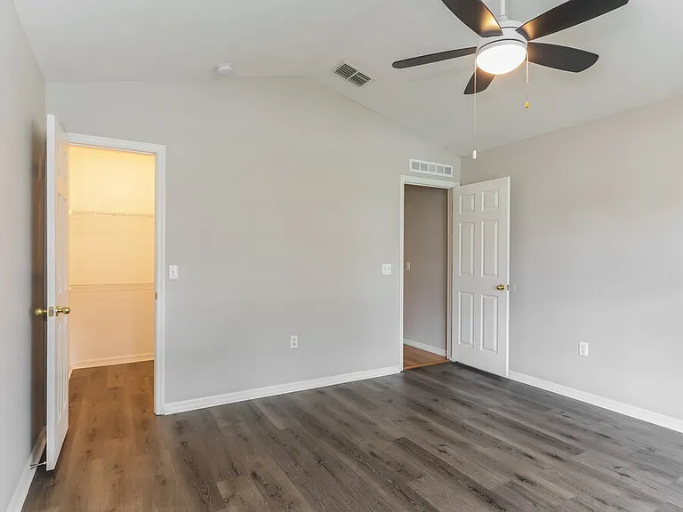 3246 Bellericay Ln — Photo 13