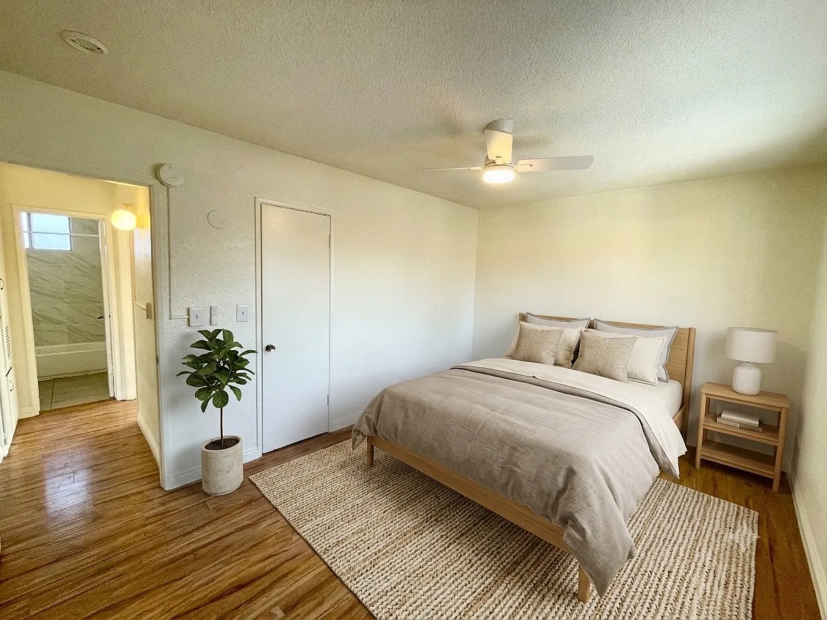 2 bed, 870 sqft, $2,100 — Photo 3