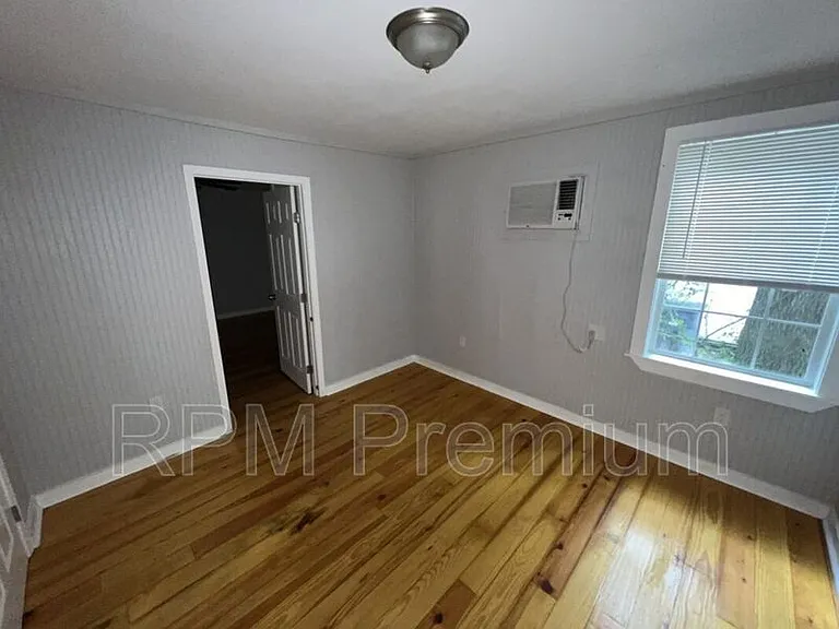 3647 Mission Dr — Photo 17