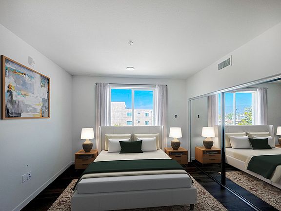 3rd image of 10824 Blix St #306
