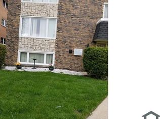 331 Yates Ave, Calumet City, IL 60409
