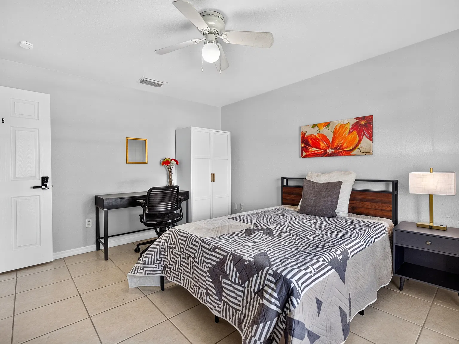 4 bed, $780 — Photo 3