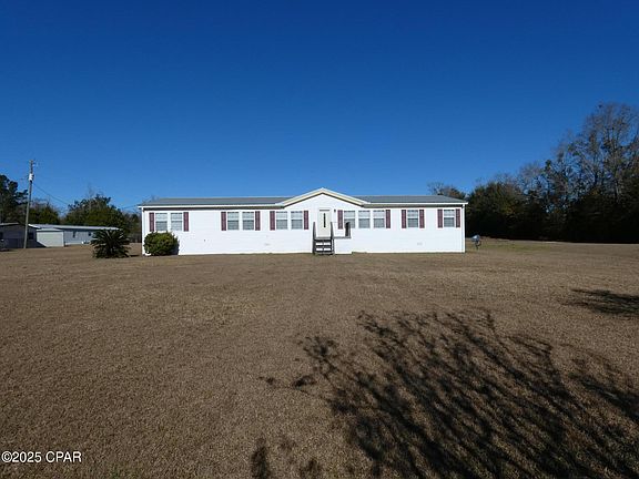 3rd image of 2405 Monroe Ln