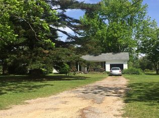 401 Garland Broom Rd, Prentiss, MS 39474