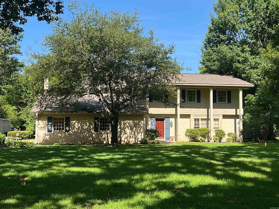 1st image of 311 Eve St S