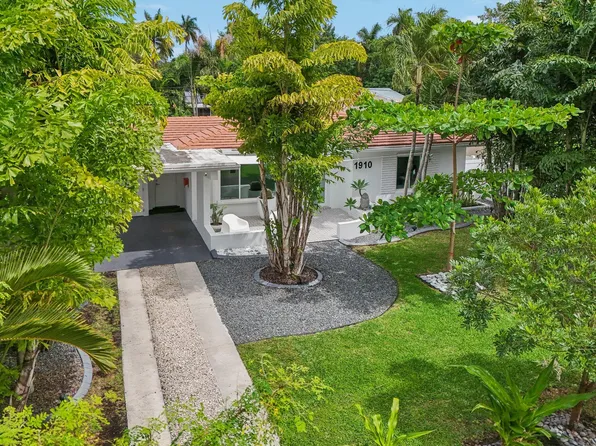1910 NE 17th Terrace, Fort Lauderdale, FL 33305