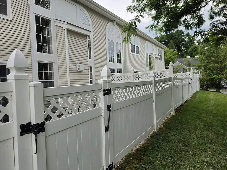 303 Harvest Ln — Photo 31