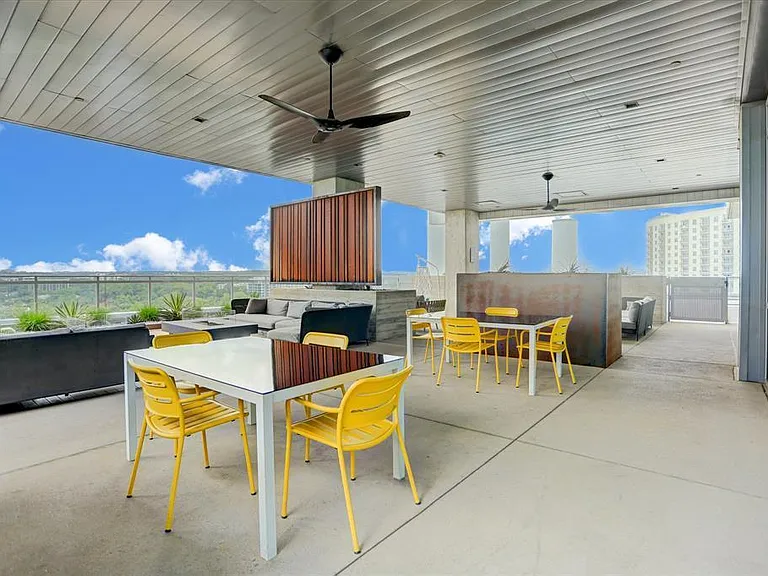 222 West Ave #1007 — Photo 36