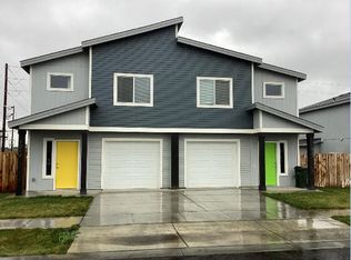 1047 NE Emerald Dr, Hermiston, OR 97838