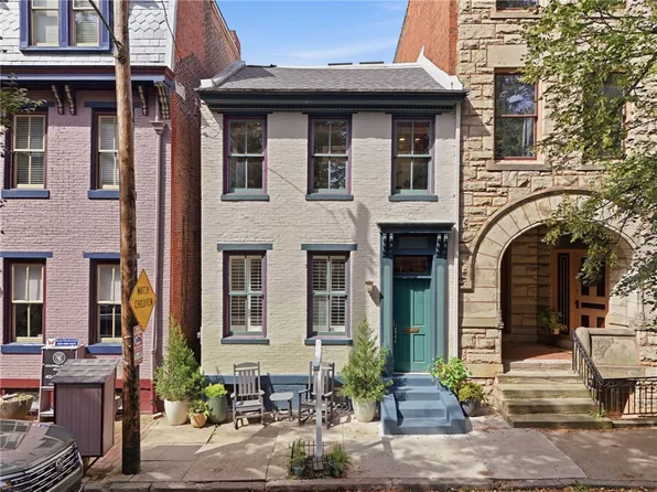 1239 Resaca Pl, Pittsburgh, PA 15212