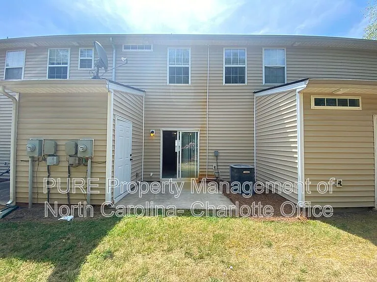 304 Hancock Union Ln — Photo 20