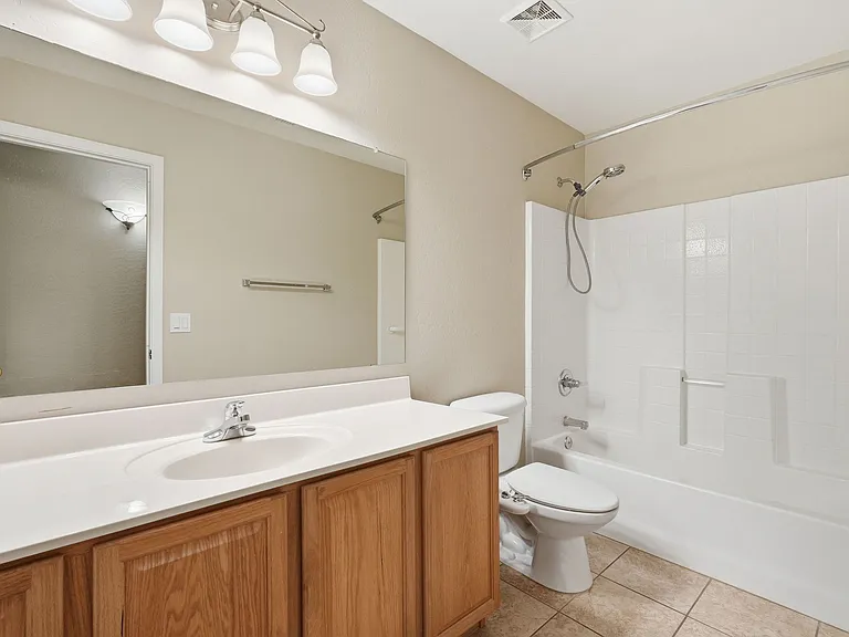 23394 S 216th St — Photo 37