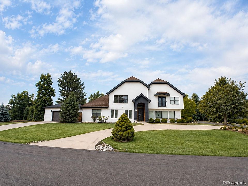 1st image of 22 Rangeview Drive