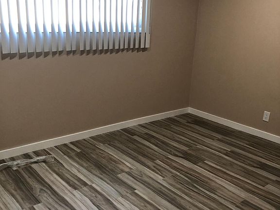 4th image of 916 N Zeyn St #A