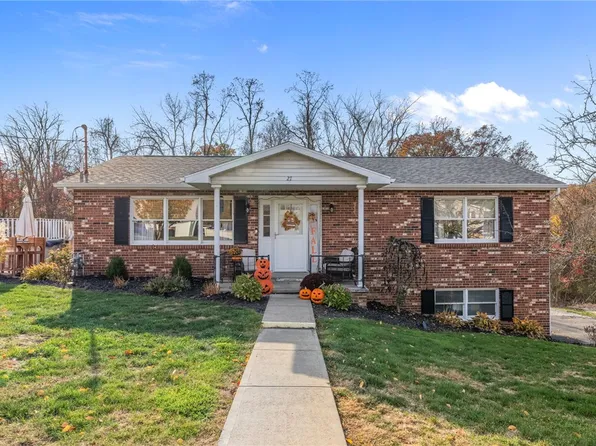 27 Dire Dr, Hickory, PA 15340