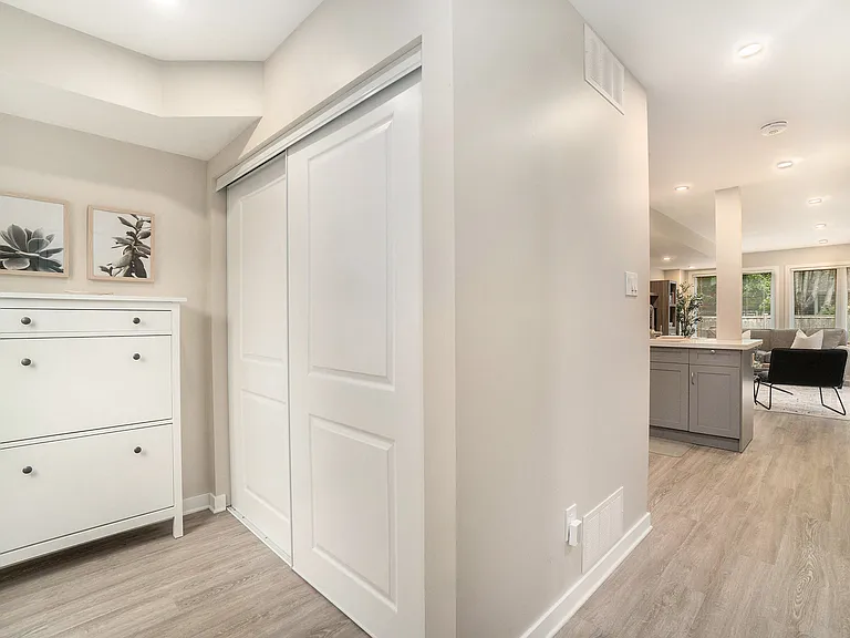 Spacious closet and storage solutions within our fully furnished Ottawa accommodation.