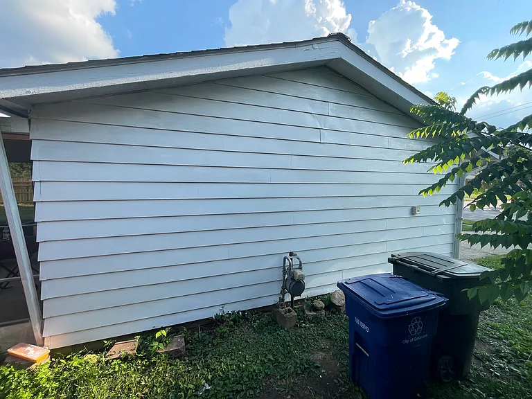 1690 Newfield Rd — Photo 33