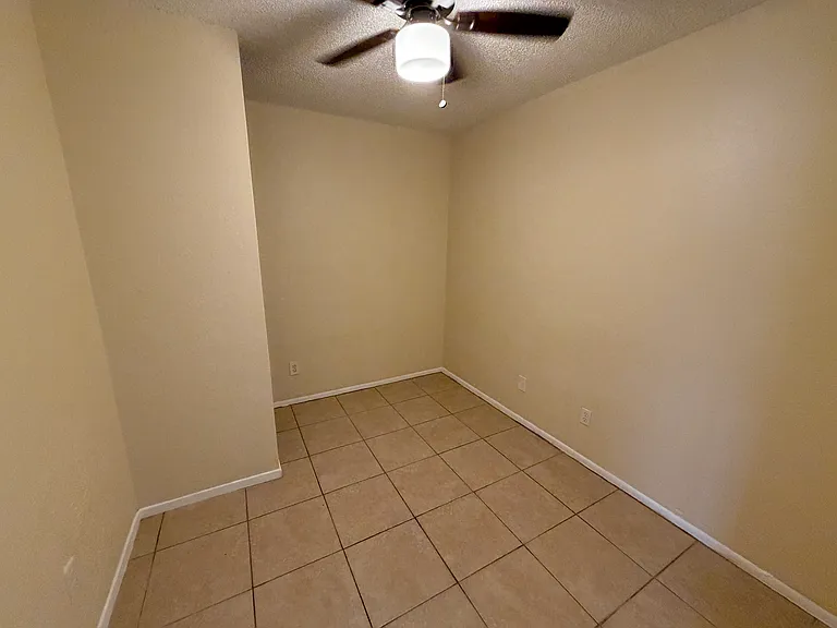 1757 E Harvard St #3 — Photo 5