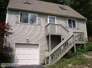 27 Ojibwa Trl, Shelton, CT 06484