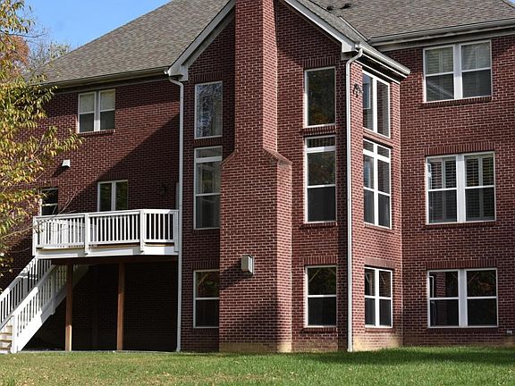 3rd image of 5598 Harrow Glen Ct
