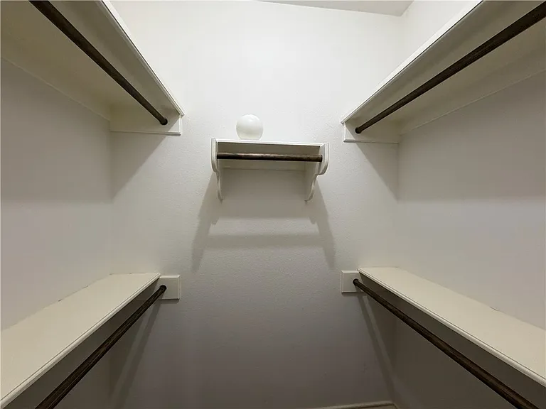 6905 Aaron Dr — Photo 28