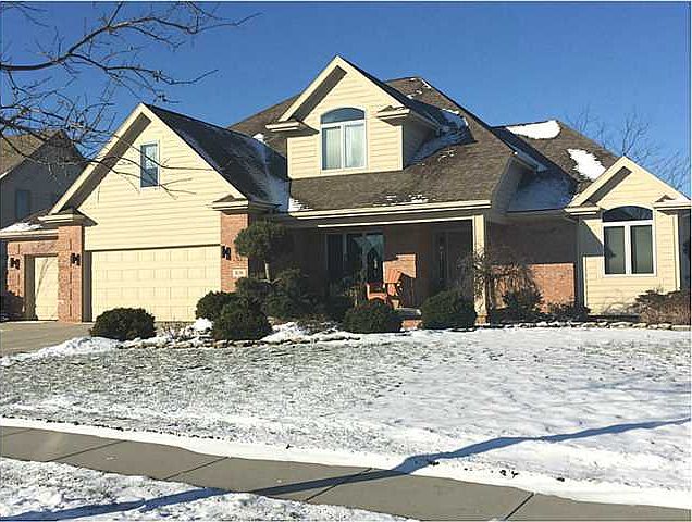 1st image of 826 Pine Valley Dr