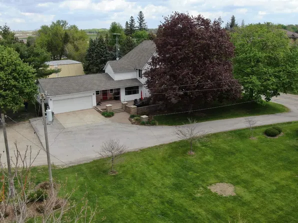 2711 Dows Williams Rd, Dows, IA 50071