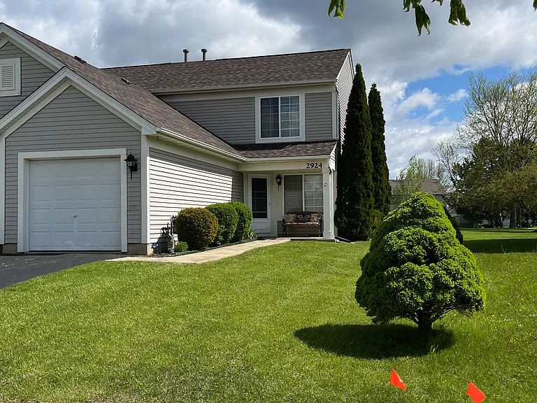 2924 Impressions Dr — Photo 2