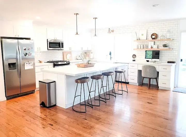 4900 Park Dr — Photo 7