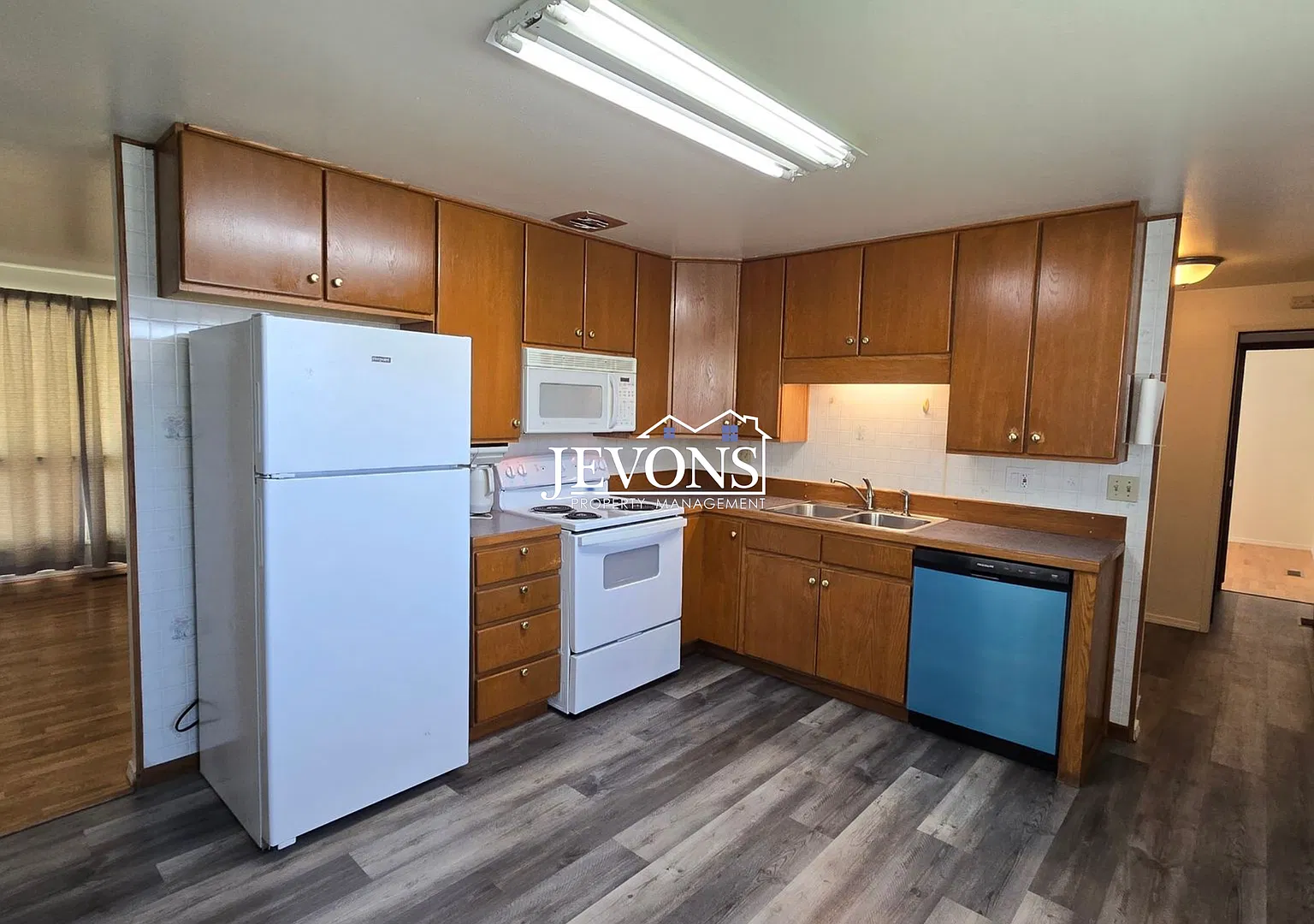 Spacious West Yakima Rental in a Quiet Neighborhood — Photo 2