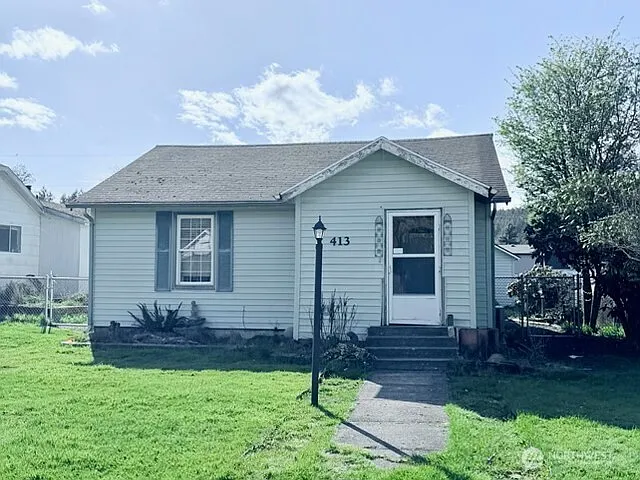 413 Morse Street photo 1