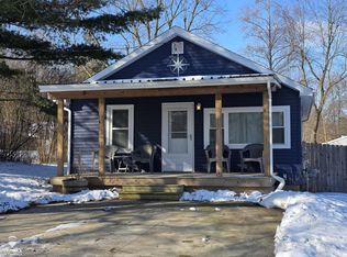 902 Glenwood Ave, Owosso, MI 48867