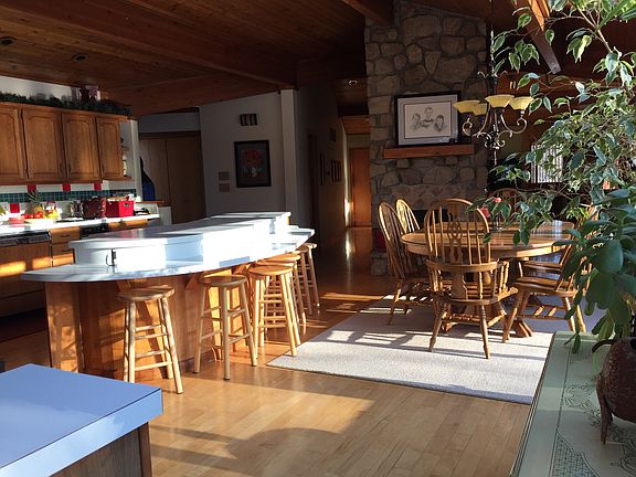 Kitchen & Dining Room