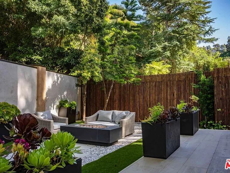 1734 N Beverly Glen Blvd — Photo 41
