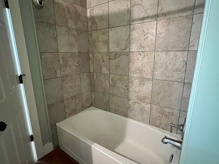 619 Ryan St — Photo 13