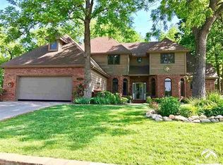 1200 Inverness Dr, Lawrence, KS 66049