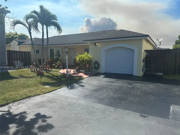 10170 NW 54th Ter, Doral, FL 33178