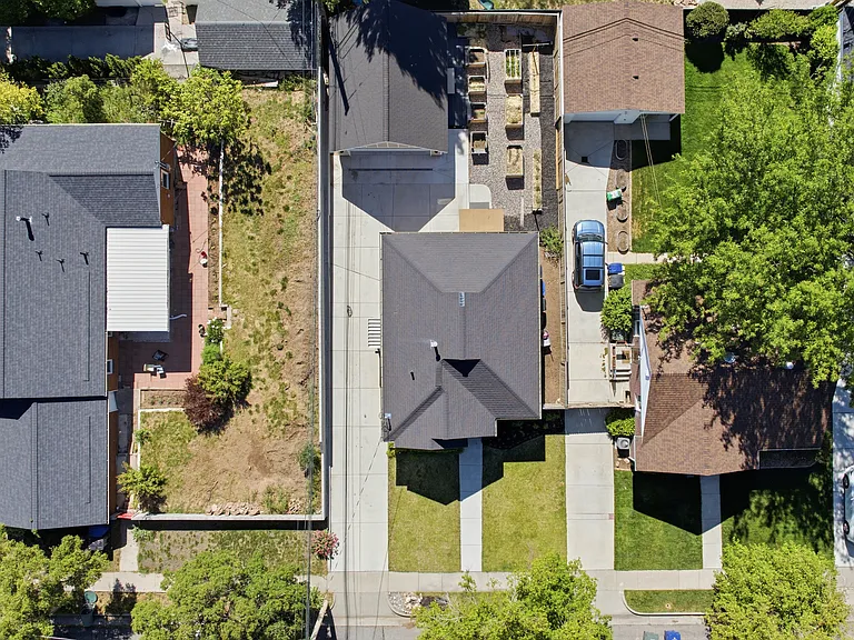 2254 S Texas St — Photo 34