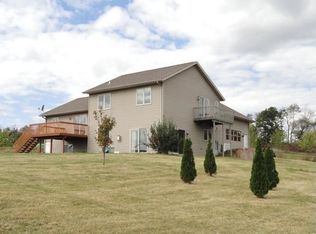 W9229 Sawmill Rd, Blanchardville, WI 53516